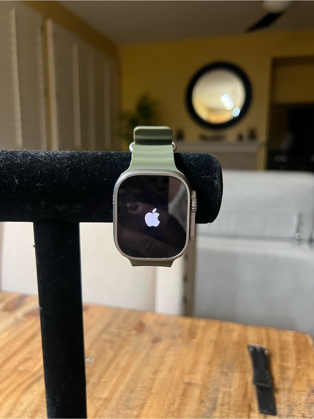 Apple Watch Ultra (1st generetion) Titanium 49mm case.